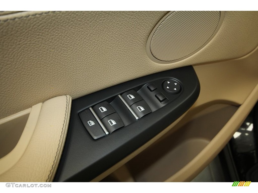 2013 BMW X3 xDrive 28i Controls Photo #71302048