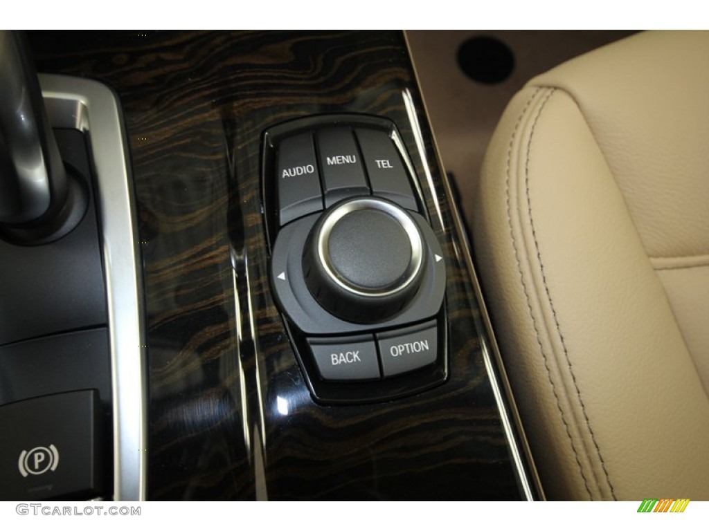 2013 BMW X3 xDrive 28i Controls Photo #71302090