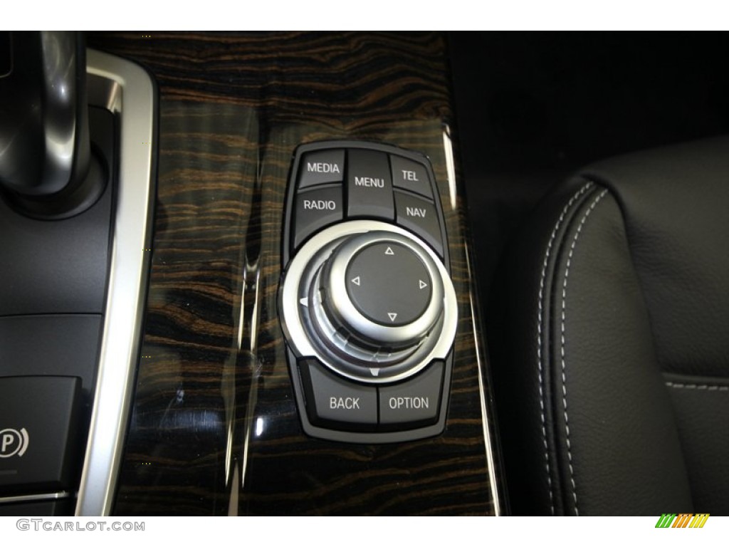 2013 BMW X3 xDrive 28i Controls Photo #71302340