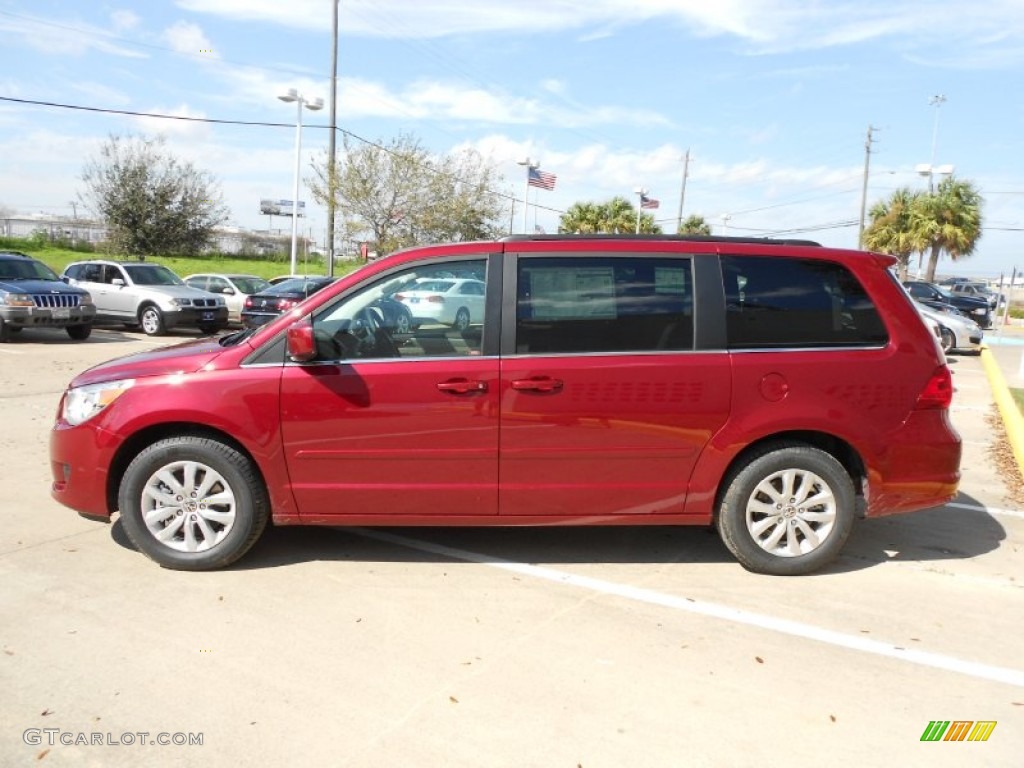 2012 Routan SE - Deep Claret Red Metallic / Aero Gray photo #4