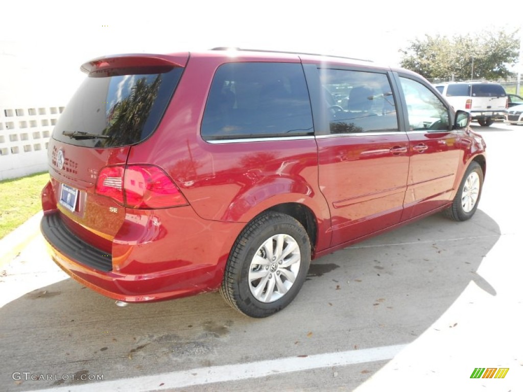 2012 Routan SE - Deep Claret Red Metallic / Aero Gray photo #7