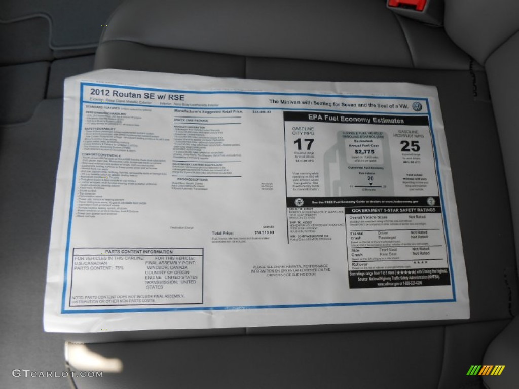 2012 Routan SE - Deep Claret Red Metallic / Aero Gray photo #18