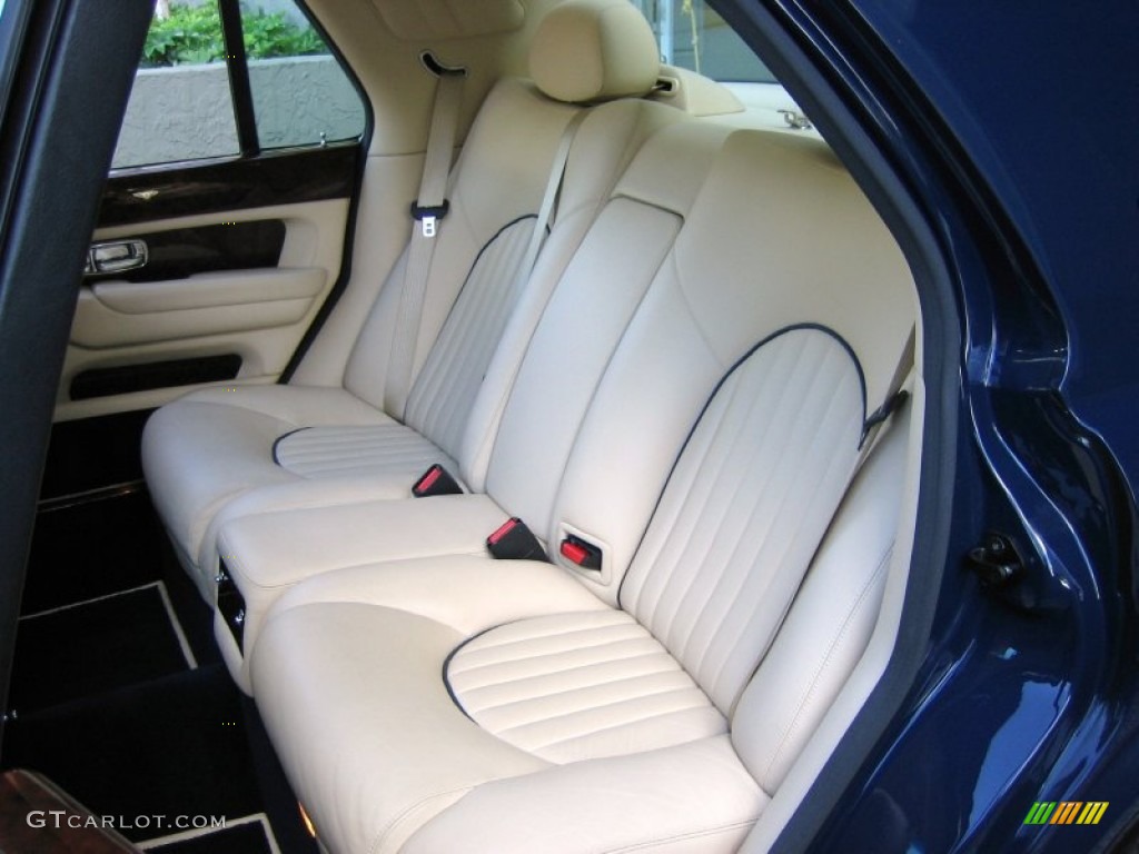2001 Bentley Arnage Red Label Rear Seat Photo #71303332