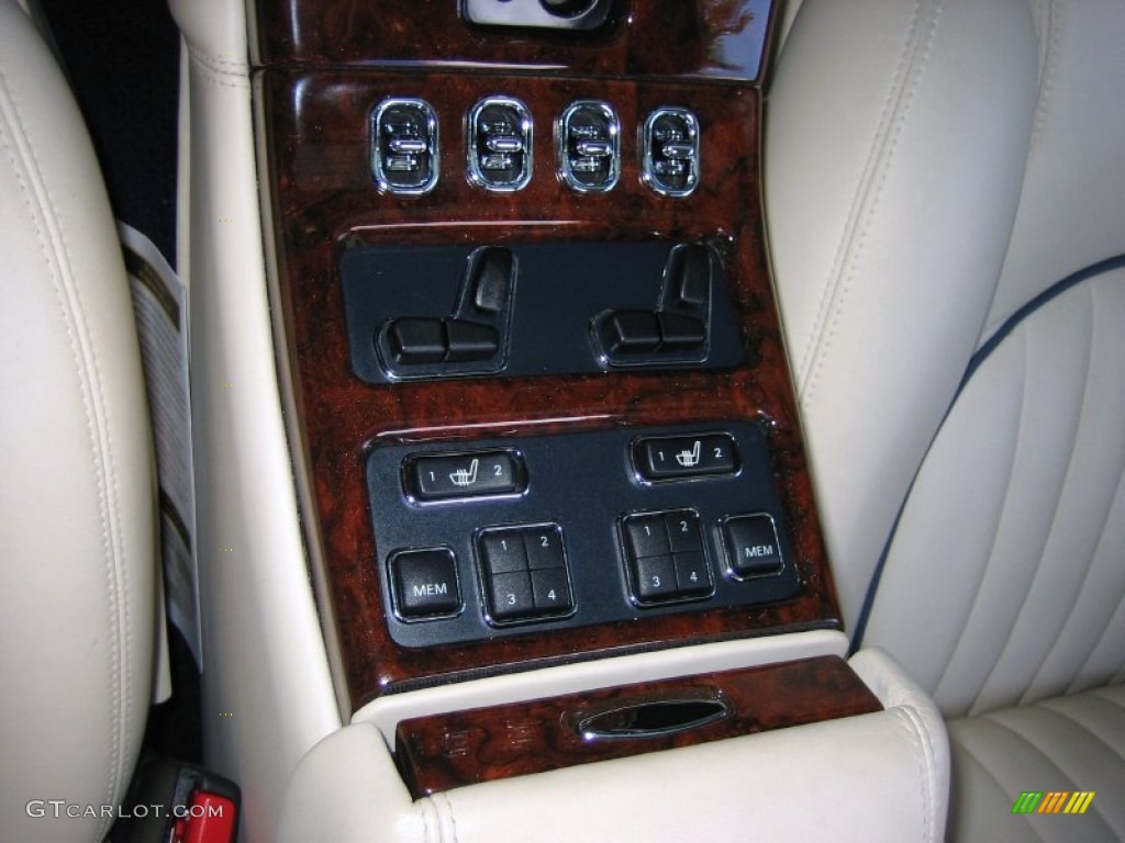 2001 Bentley Arnage Red Label Controls Photos