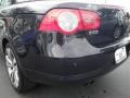 Black Uni - Eos VR6 Photo No. 14