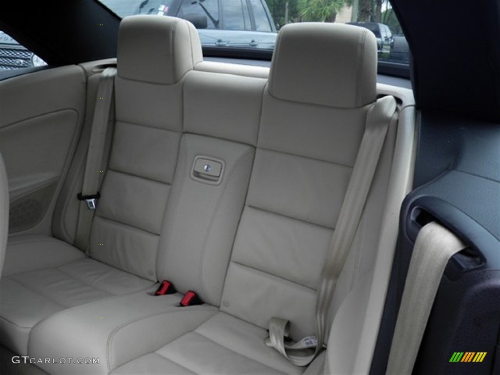 2008 Volkswagen Eos VR6 Rear Seat Photos