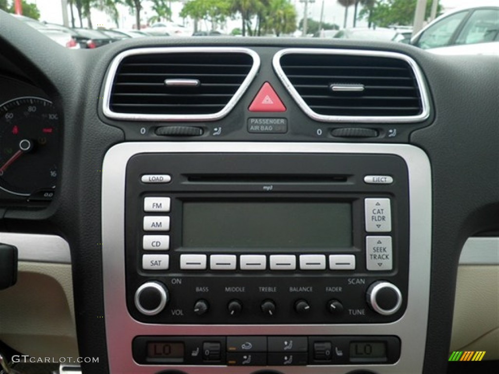 2008 Volkswagen Eos VR6 Controls Photos