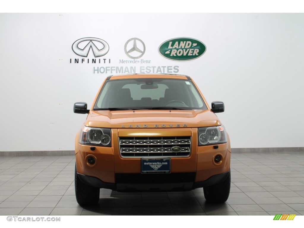 2008 LR2 SE - Tambora Flame Orange / Ebony Black photo #3