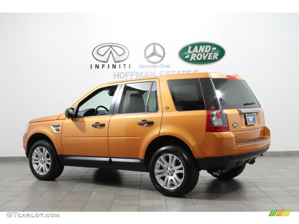 2008 LR2 SE - Tambora Flame Orange / Ebony Black photo #5