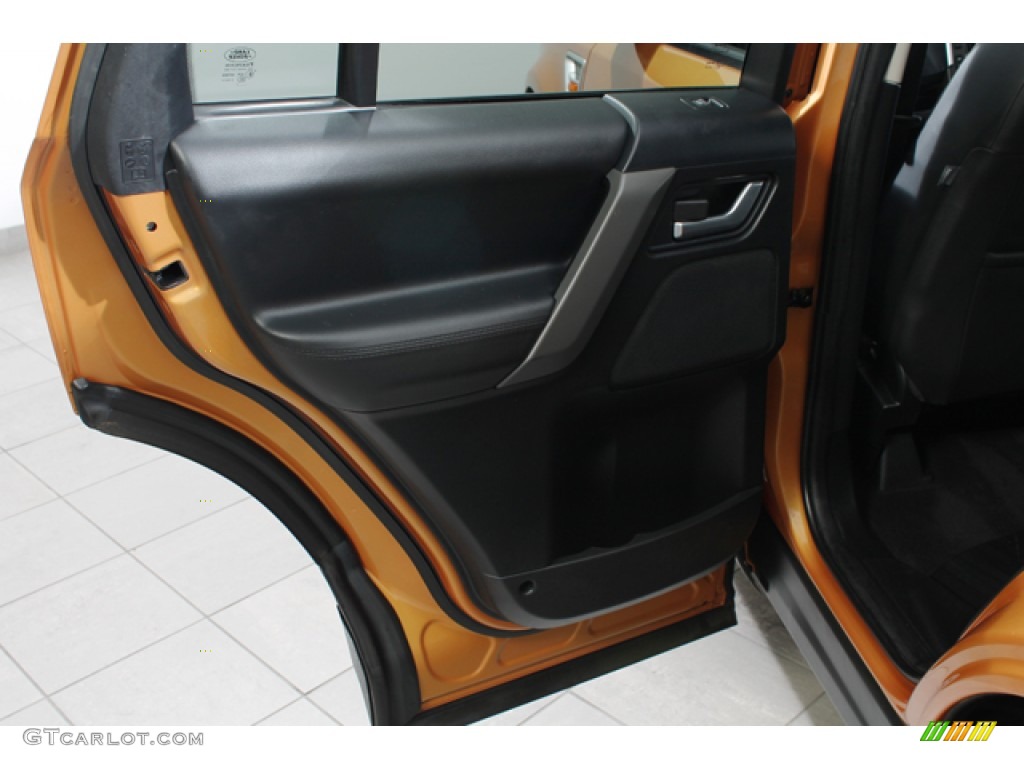 2008 LR2 SE - Tambora Flame Orange / Ebony Black photo #15