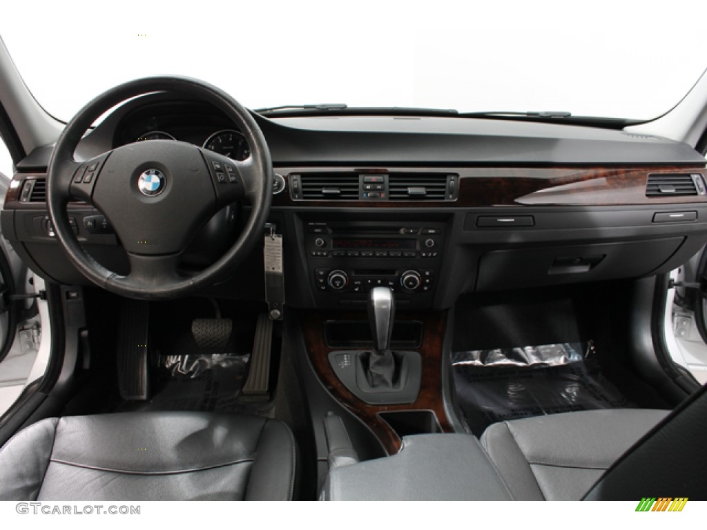2010 3 Series 328i xDrive Sedan - Titanium Silver Metallic / Black photo #6