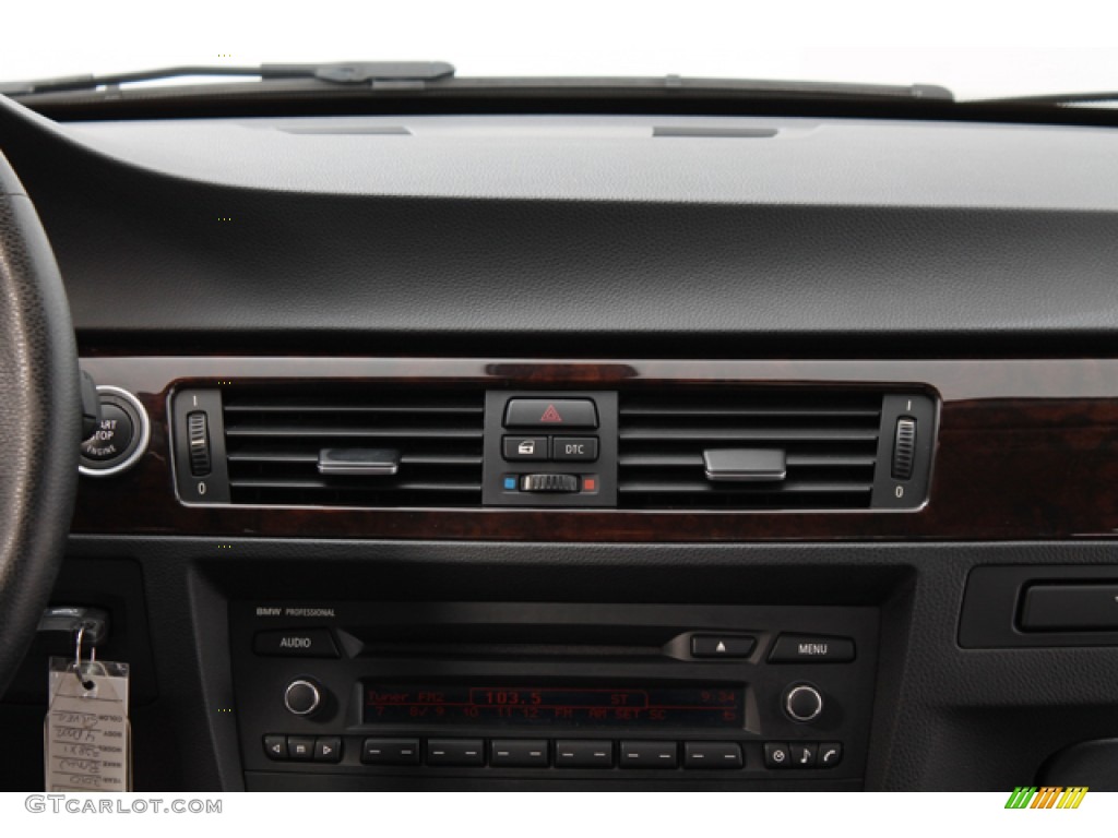 2010 3 Series 328i xDrive Sedan - Titanium Silver Metallic / Black photo #10