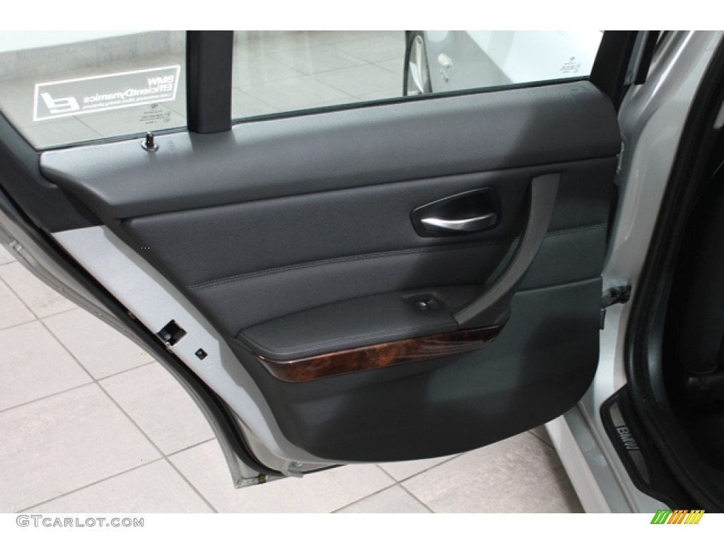 2010 3 Series 328i xDrive Sedan - Titanium Silver Metallic / Black photo #15