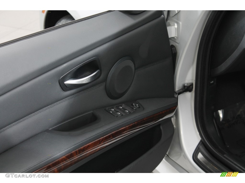 2010 3 Series 328i xDrive Sedan - Titanium Silver Metallic / Black photo #17