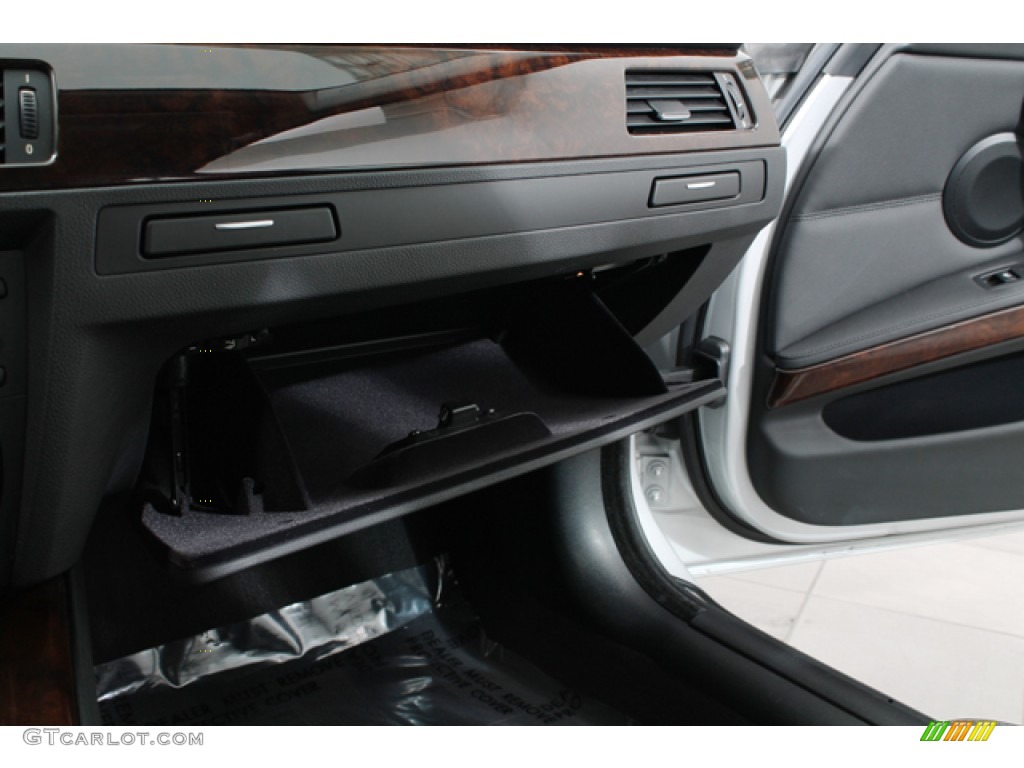2010 3 Series 328i xDrive Sedan - Titanium Silver Metallic / Black photo #22