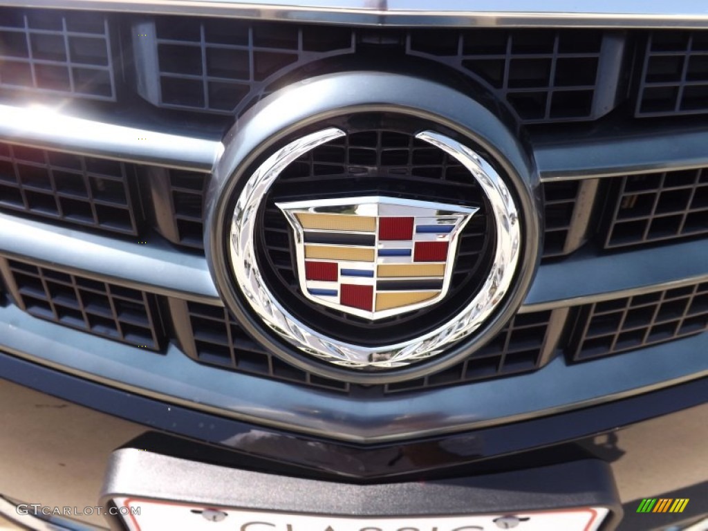 2013 Cadillac ATS 2.5L Luxury marks and logos Photos