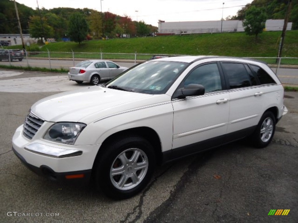 Stone White Chrysler Pacifica