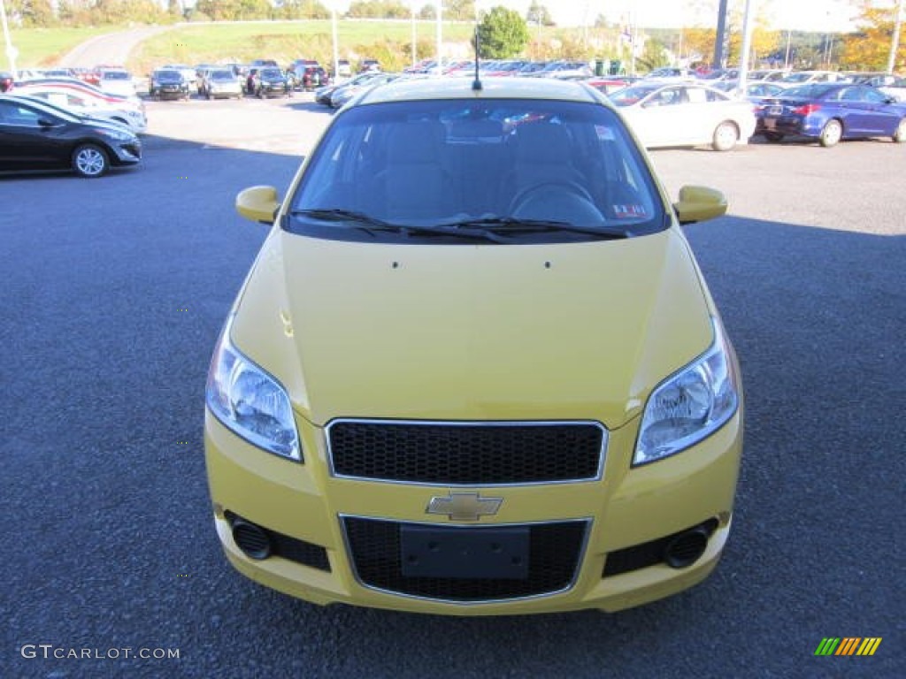 2010 Aveo Aveo5 LS - Summer Yellow / Charcoal photo #2