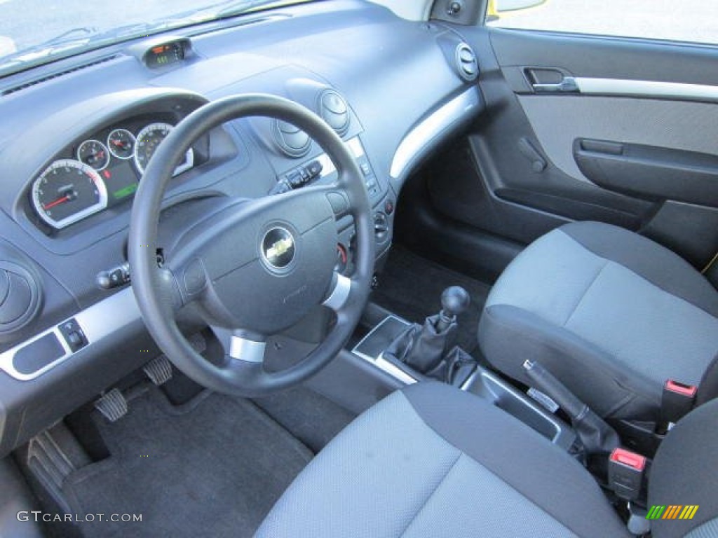 2010 Aveo Aveo5 LS - Summer Yellow / Charcoal photo #17