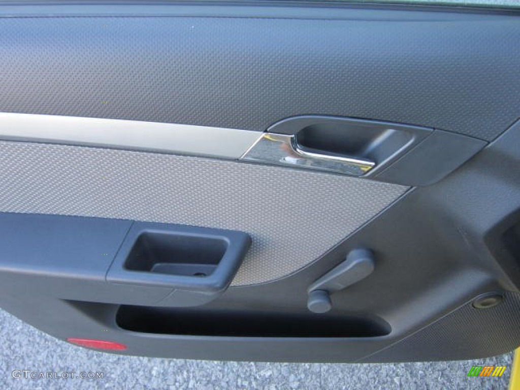 2010 Aveo Aveo5 LS - Summer Yellow / Charcoal photo #18