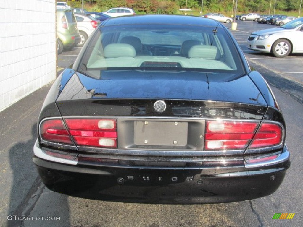 2004 Park Avenue Ultra - Black / Medium Gray photo #8