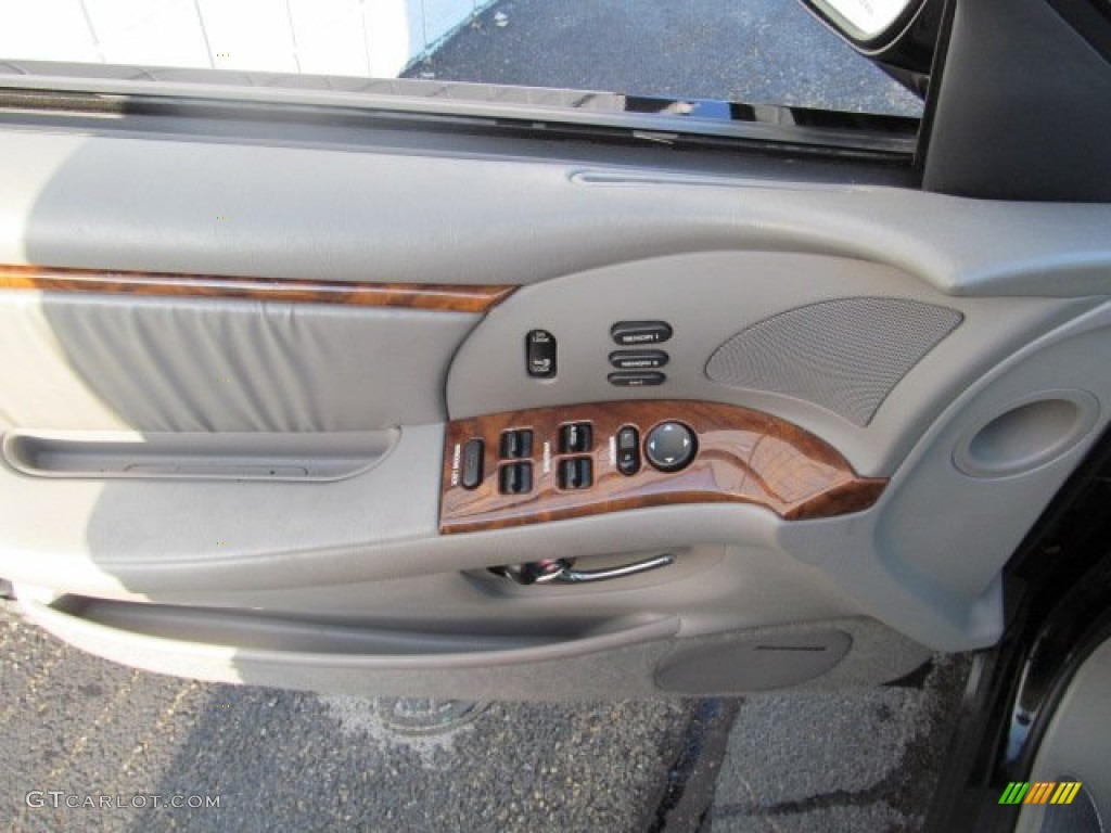 2004 Buick Park Avenue Ultra Door Panel Photos