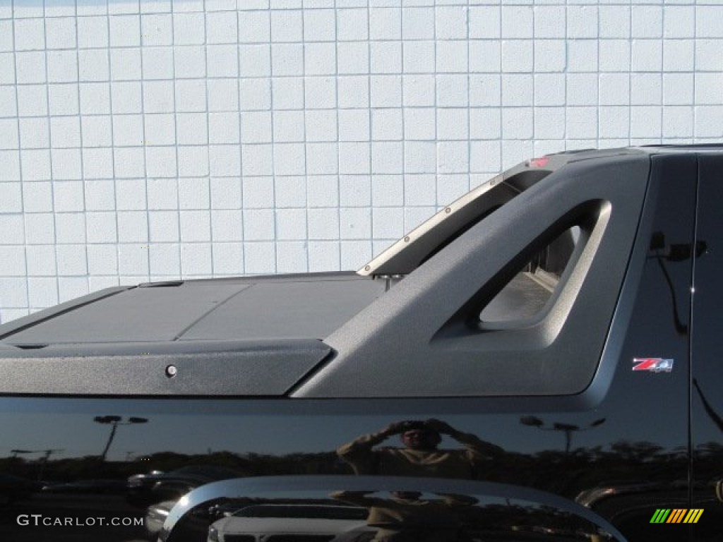2007 Avalanche Z71 4WD - Black / Light Titanium/Ebony photo #3