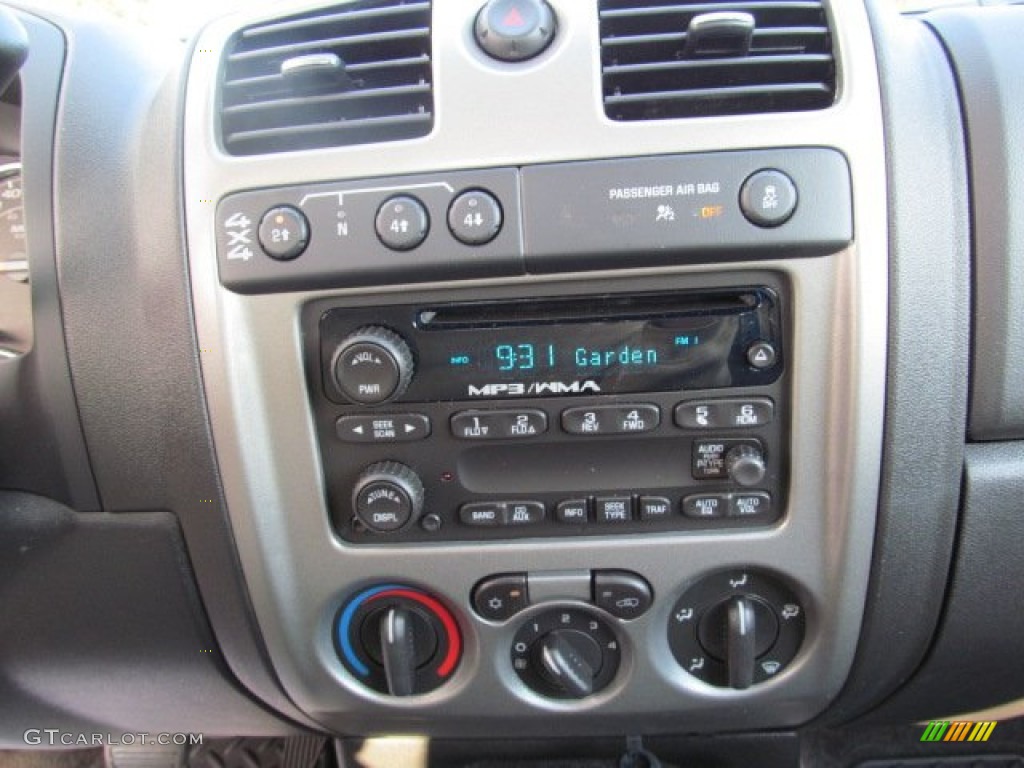 2012 Chevrolet Colorado Work Truck Regular Cab 4x4 Controls Photo #71312052