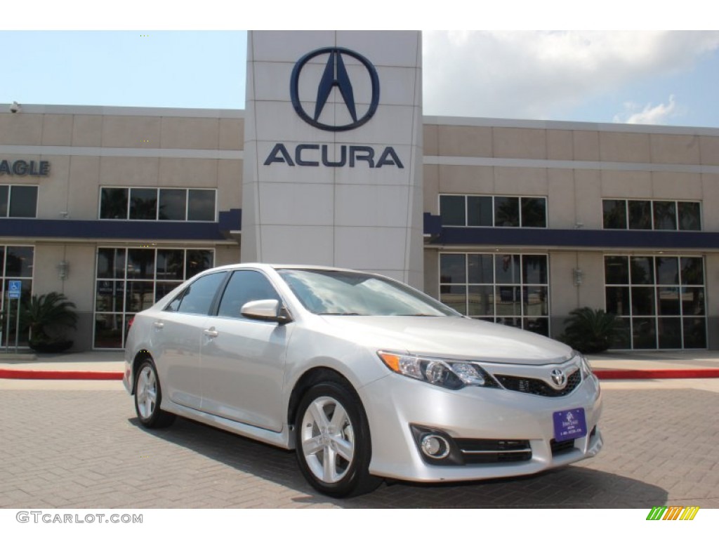 Classic Silver Metallic 2012 Toyota Camry SE Exterior Photo #71312842