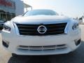 Pearl White - Altima 2.5 S Photo No. 8