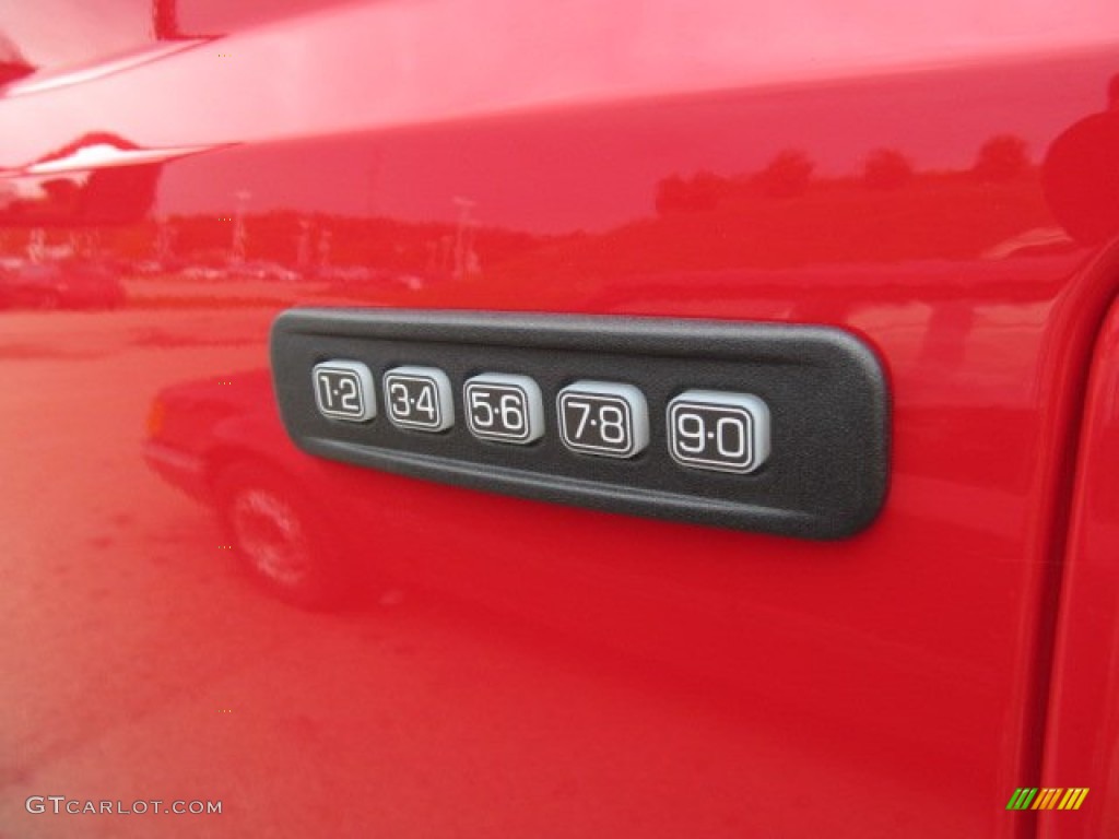 2012 F350 Super Duty Lariat Crew Cab 4x4 - Vermillion Red / Black photo #11