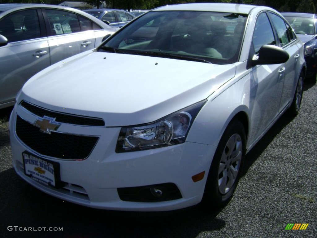 2013 Cruze LS - Summit White / Jet Black/Medium Titanium photo #1
