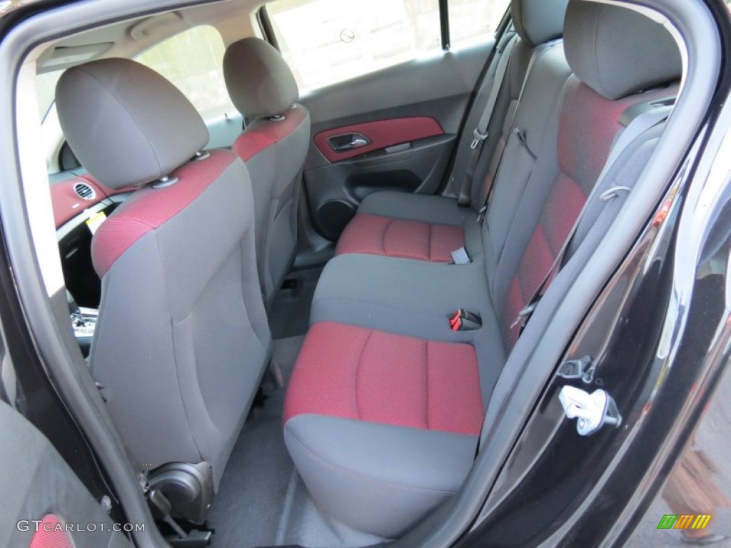 2013 Chevrolet Cruze LT/RS Rear Seat Photo #71318785