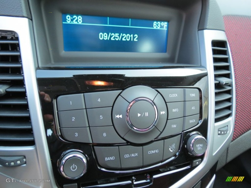 2013 Chevrolet Cruze LT/RS Controls Photo #71318836