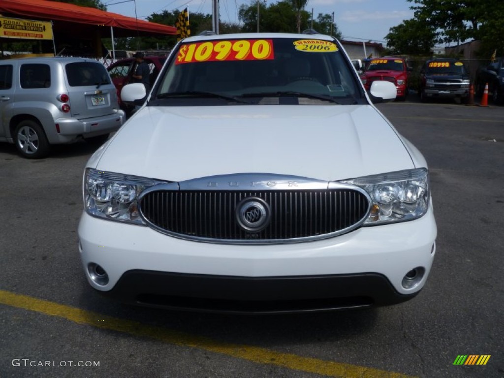 2006 Rainier CXL AWD - Frost White / Cashmere photo #2