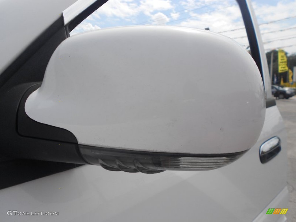 2006 Rainier CXL AWD - Frost White / Cashmere photo #16
