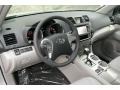Ash 2013 Toyota Highlander SE 4WD Interior Color