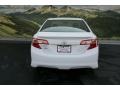 Super White - Camry SE Photo No. 4