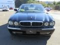 Ebony Black - XJ XJ8 Photo No. 3