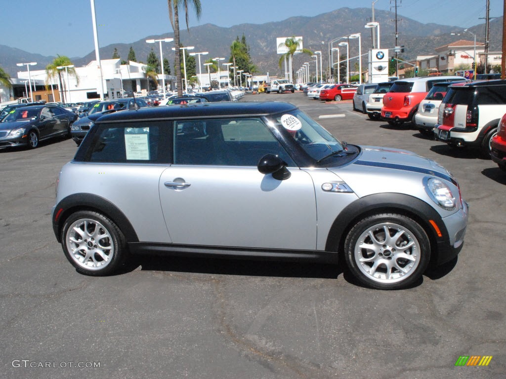 2009 Cooper S Hardtop - Pure Silver Metallic / Punch Carbon Black Leather photo #3