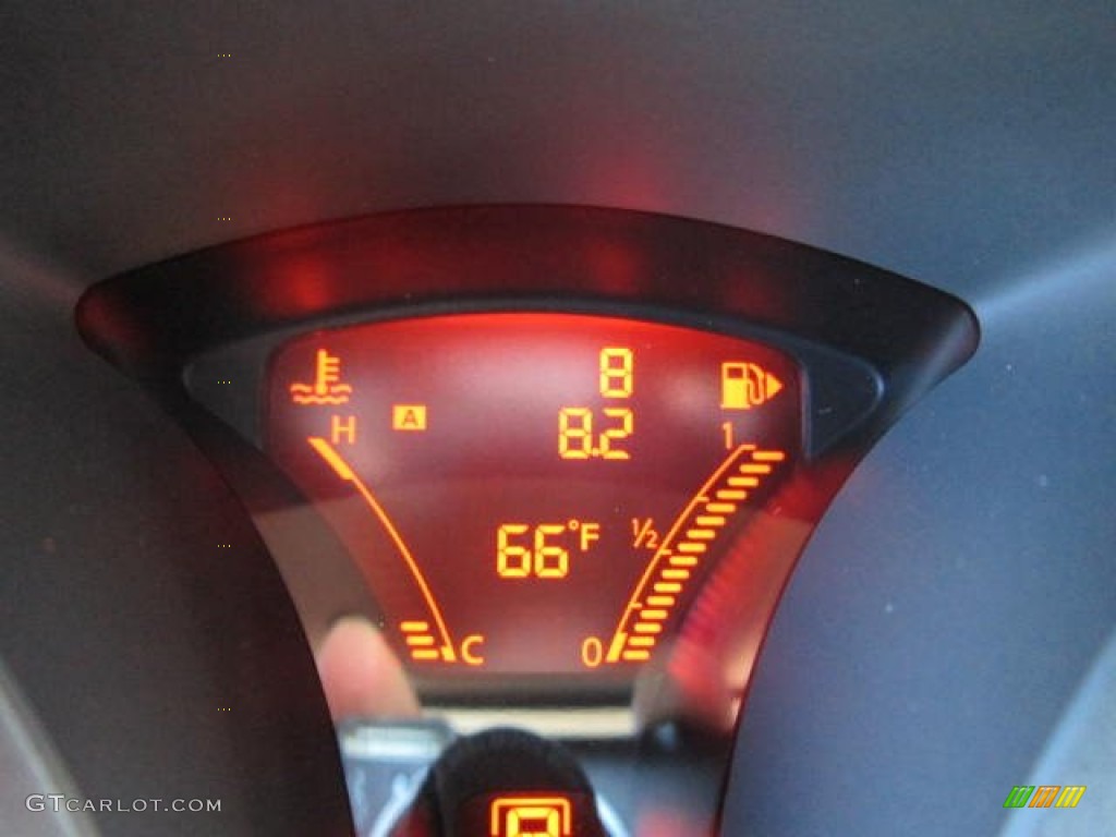 2012 Nissan Juke SV AWD Gauges Photo #71325601