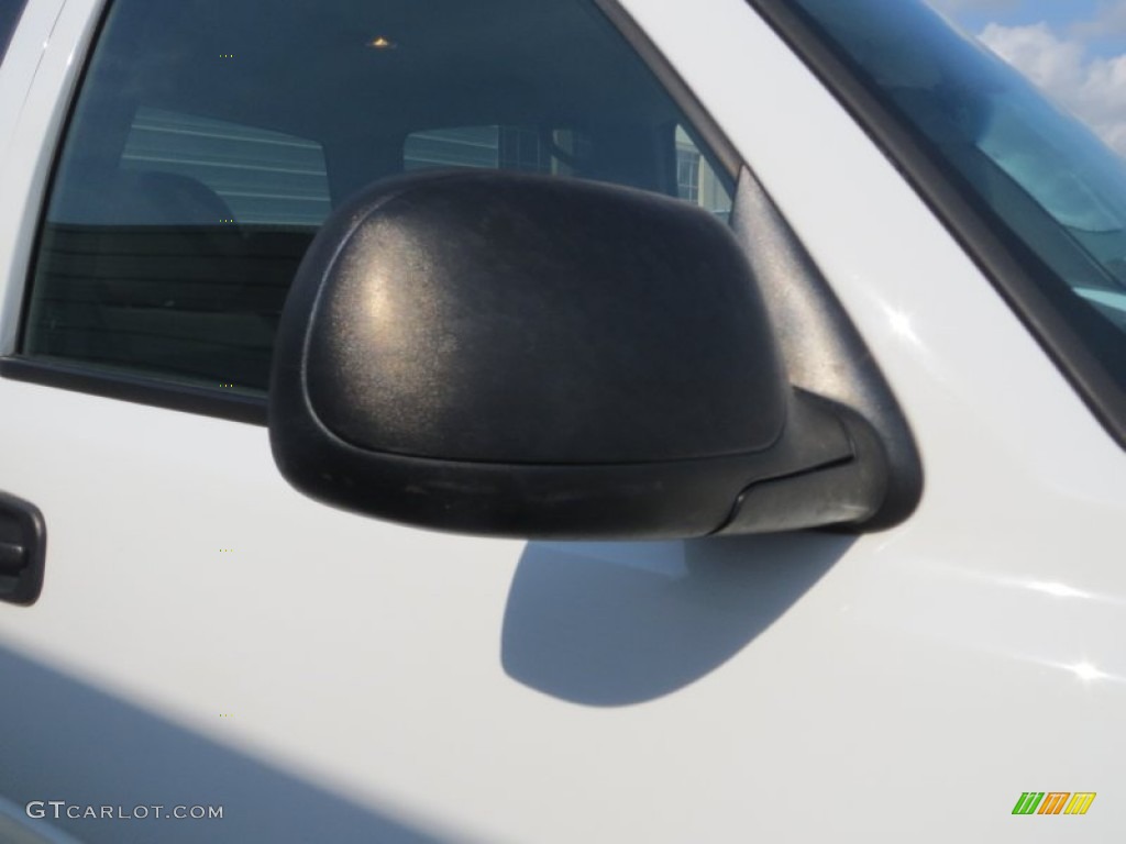 2006 Silverado 1500 LS Crew Cab - Summit White / Medium Gray photo #14