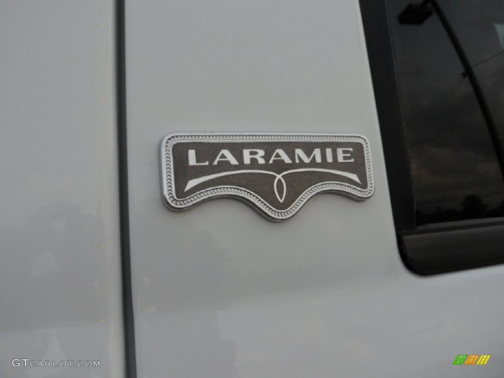 2008 Dodge Ram 5500 HD Laramie Quad Cab 4x4 Flat Bed Marks and Logos Photo #71329922