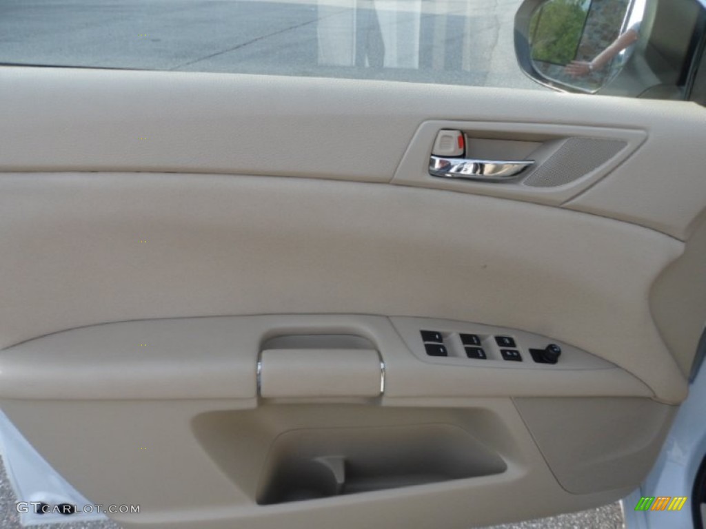 2011 Suzuki Kizashi S Beige Door Panel Photo #71330066