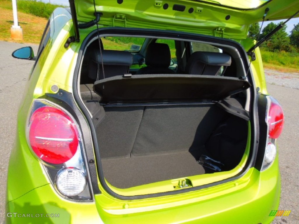 2013 Chevrolet Spark LT Trunk Photo #71331638
