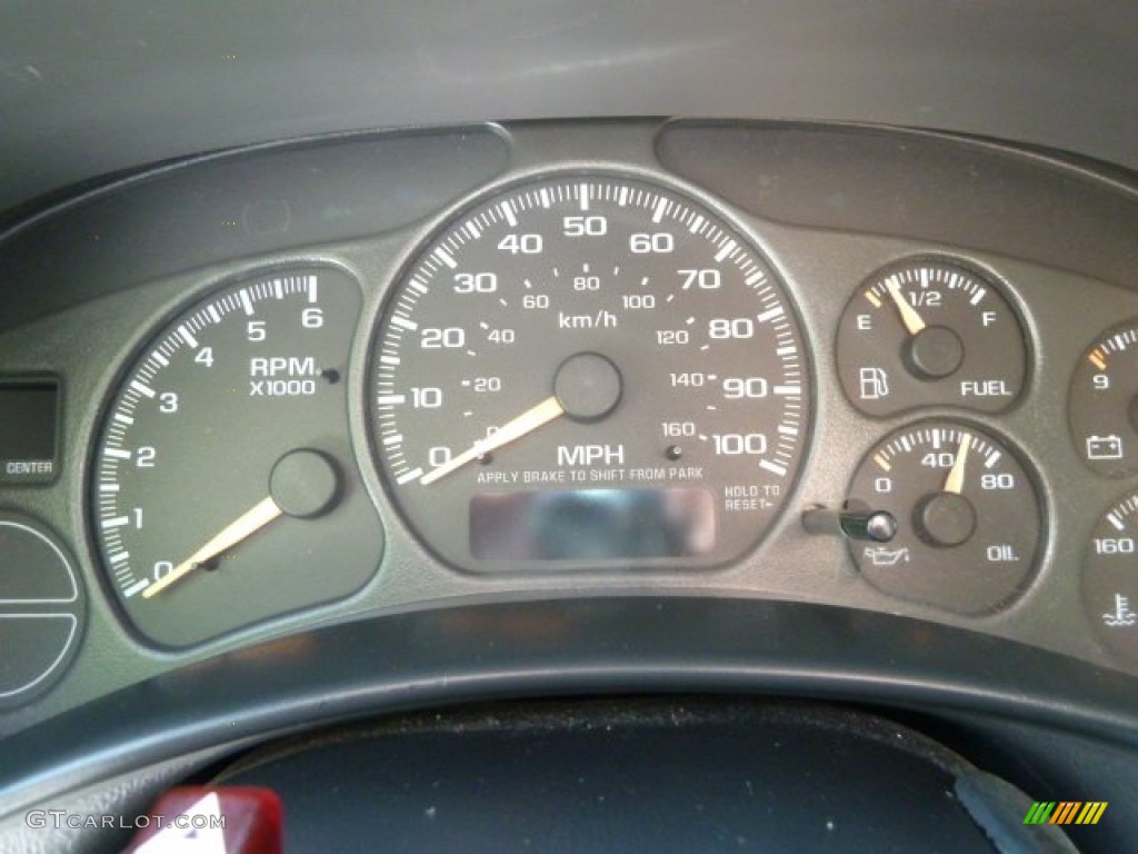 2002 Chevrolet Silverado 1500 LS Extended Cab Gauges Photo #71333589