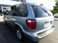 Butane Blue Pearl - Town & Country  Photo No. 4