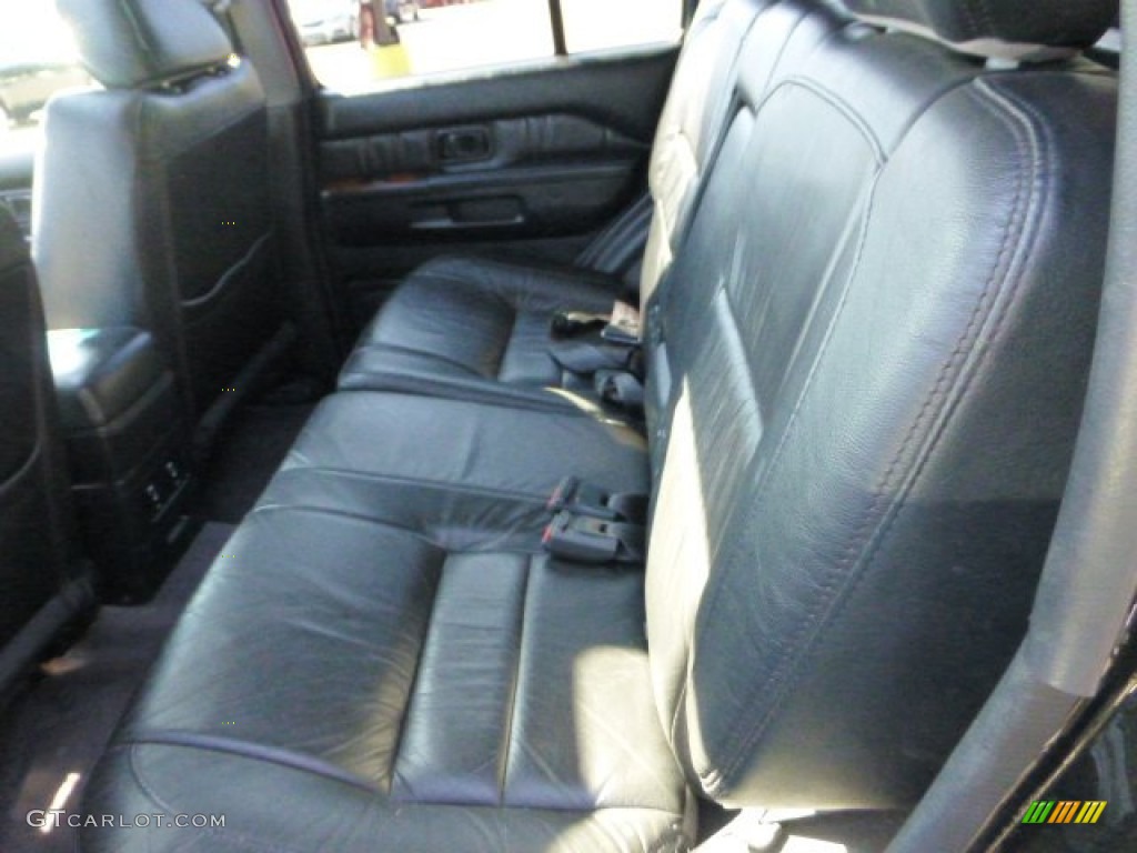 2001 QX4 4x4 - Black Obsidian / Graphite photo #8