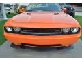 Header Orange - Challenger SRT8 392 Photo No. 8