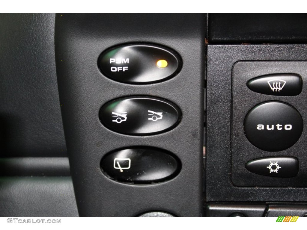 2002 Porsche 911 Turbo Coupe Controls Photo #71339320